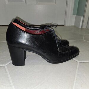 Enzo Angiolini oxford lace up heels